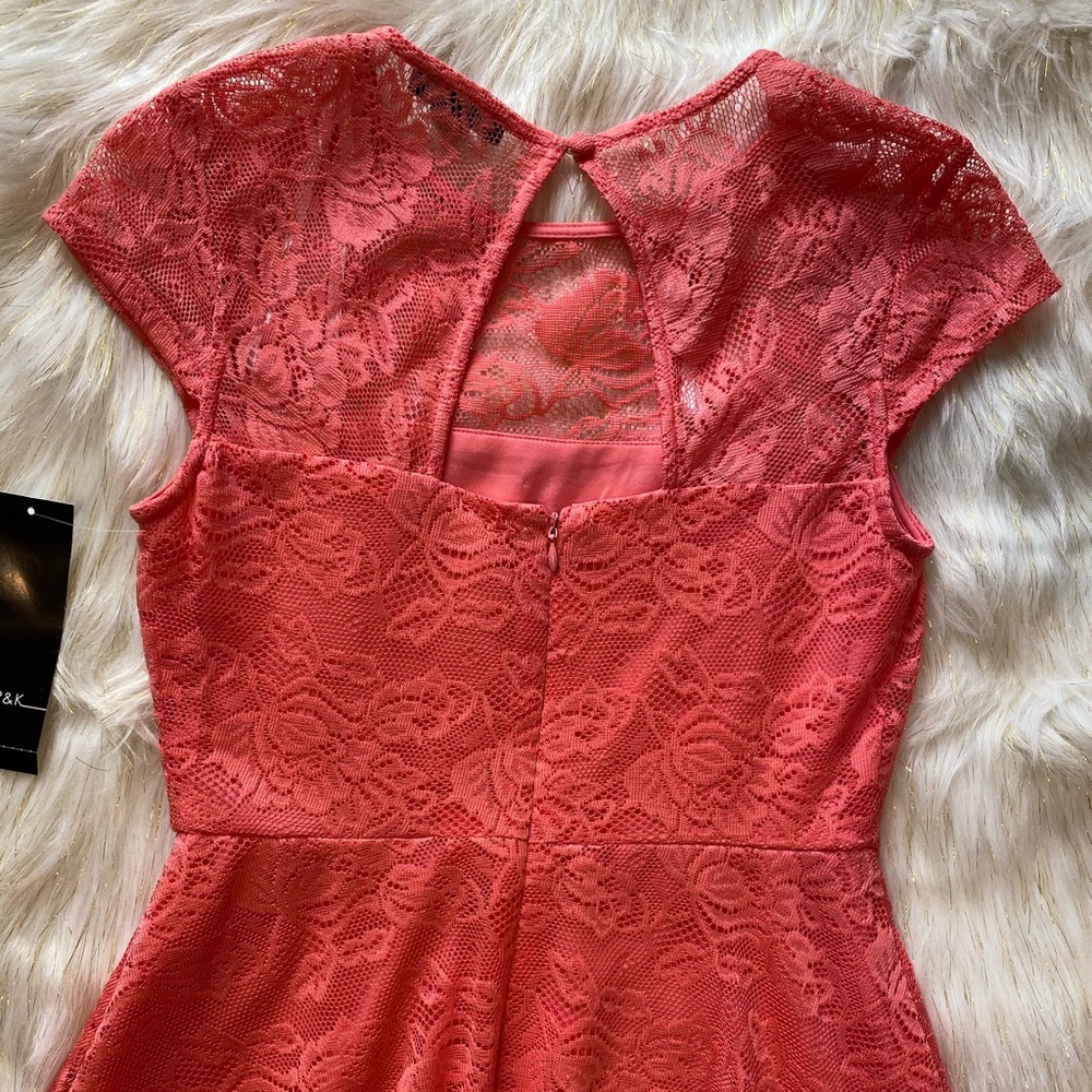 R&K Coral Lace Dress - Picture 4 of 8